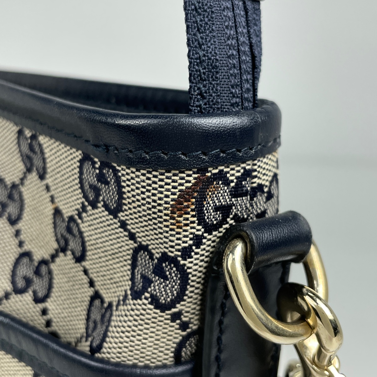 グッチ GUCCI GG柄 ショルダーバッグ シェリーライン ウェブ GG 