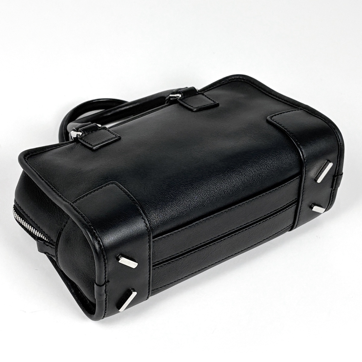 ロエベ LOEWE アマソナ23 ショルダーバッグ 2WAY アナグラム レザー