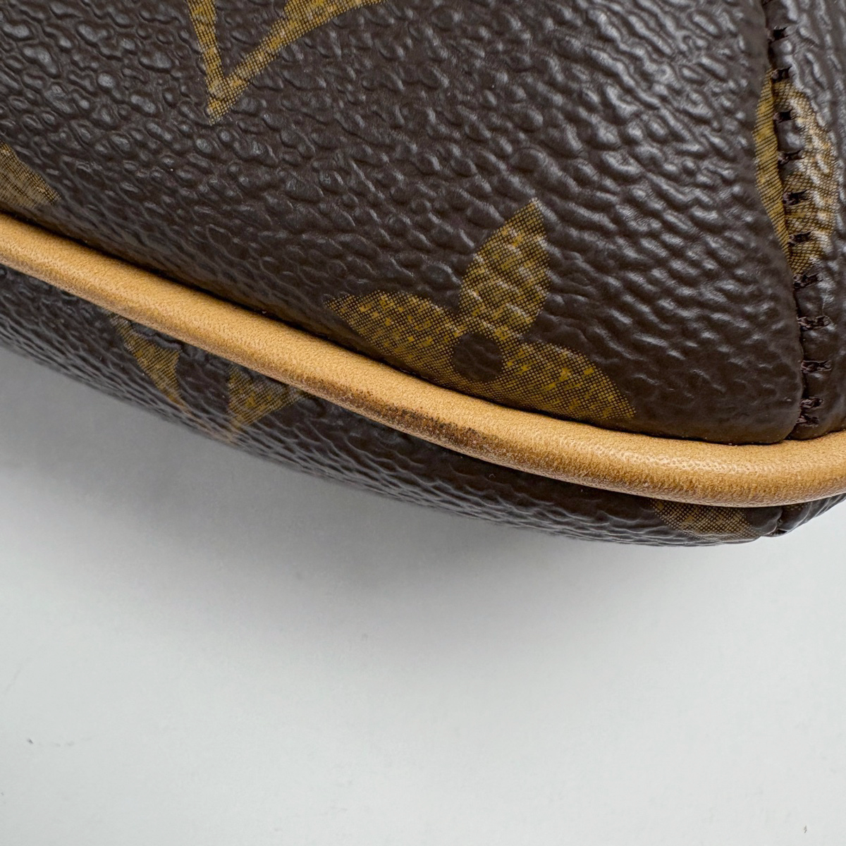 ルイ・ヴィトン Louis Vuitton ミュゼット タンゴ ショート 肩掛け