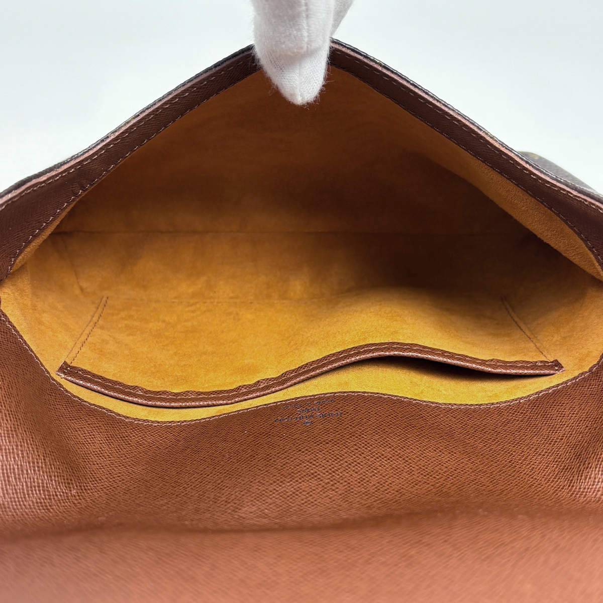 ルイ・ヴィトン Louis Vuitton ミュゼット タンゴ ショート 肩掛け