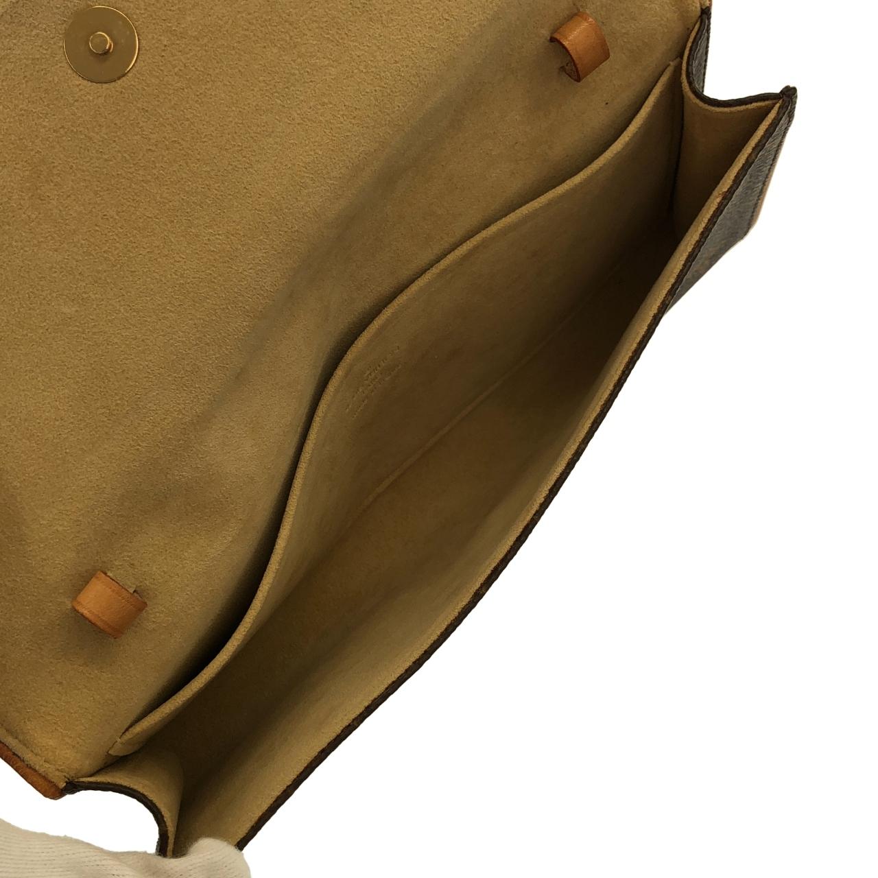 56269857_1