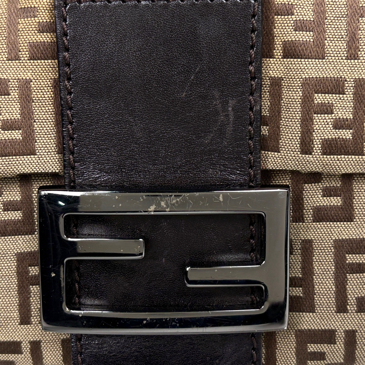 フェンディ FENDI ズッキーノ柄 ショルダーバッグ ハンドバッグ マンマ