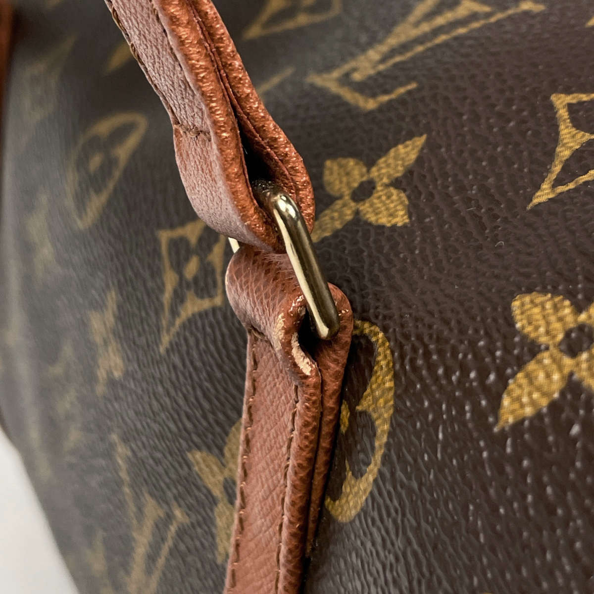 本物 LOUIS VUITTON パピヨン30 旧型 M51365 ハンドバッグ モノグラム レディース ルイヴィトン 44770  札幌市 清田区 平岡 ルイ・ヴィトン Louis Vuitton パピヨン30 バレルバッグ 筒型 旧旧型