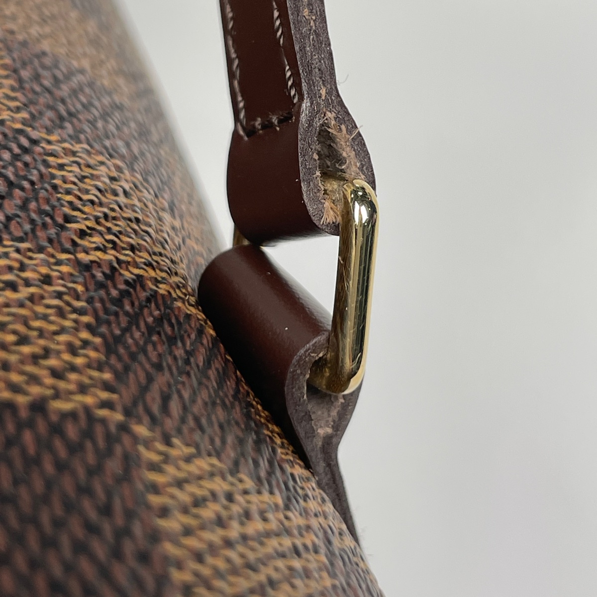 ルイ・ヴィトン Louis Vuitton パピヨン 26 バレルバッグ 筒型