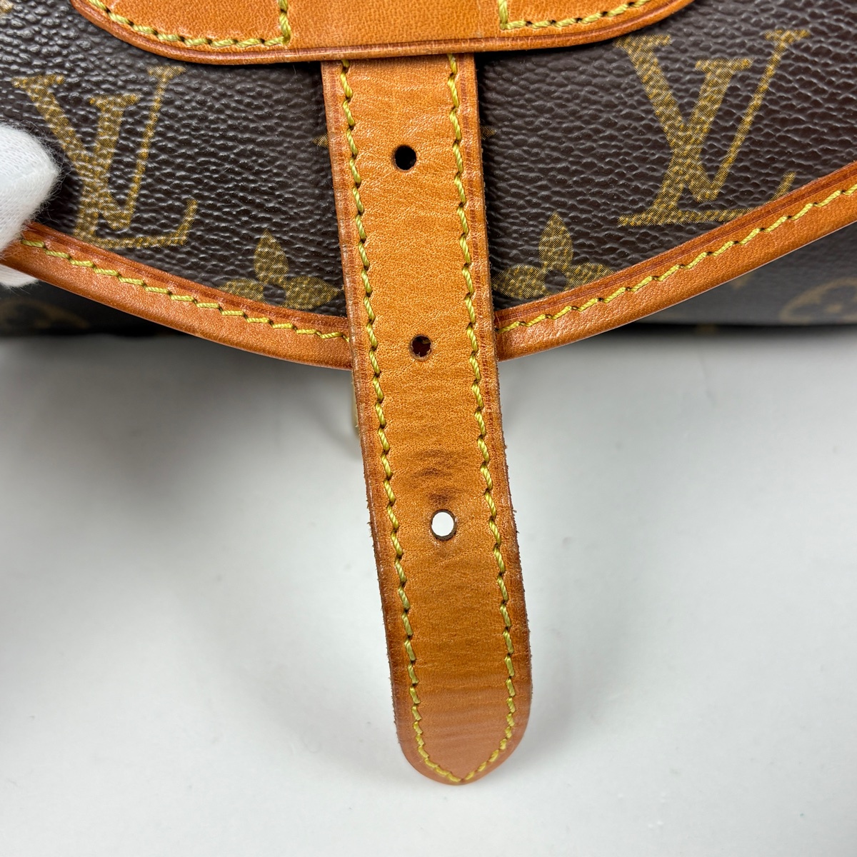 ルイ・ヴィトン Louis Vuitton ソミュール30 斜め掛け ショルダー