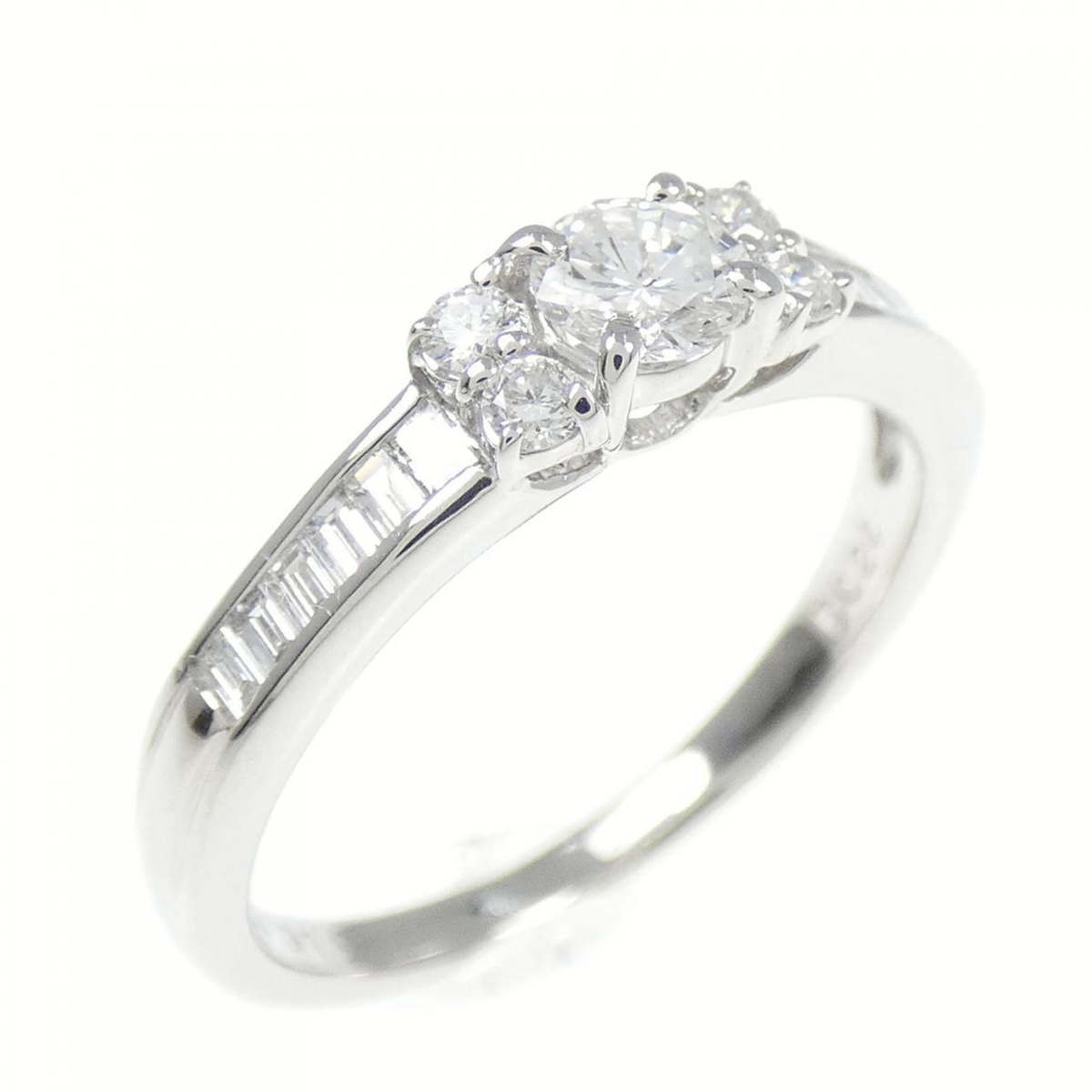 PT900 ダイヤモンド リング 0.24CT - Used A (260-007-567-2249) | MOLTS