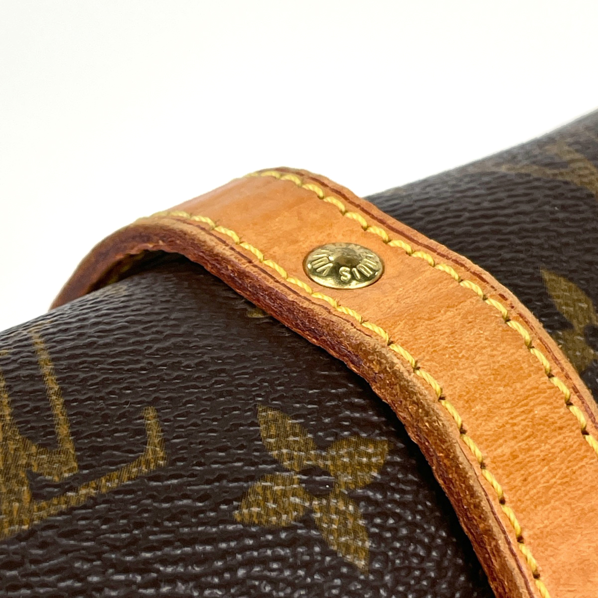 ルイ・ヴィトン Louis Vuitton ソミュール30 ショルダーバッグ