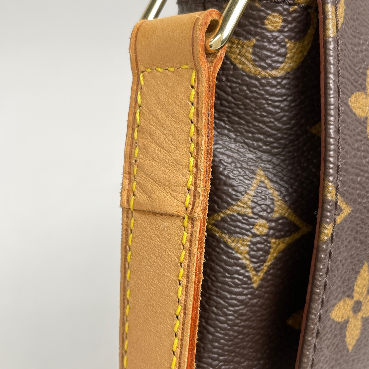 LOUIS VUITTON ショルダーバッグ モノグラム ミュゼット ブラウン ルイ 