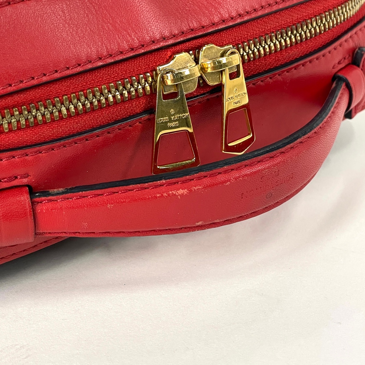 ルイ・ヴィトン Louis Vuitton サントンジュ 斜め掛け ショルダー