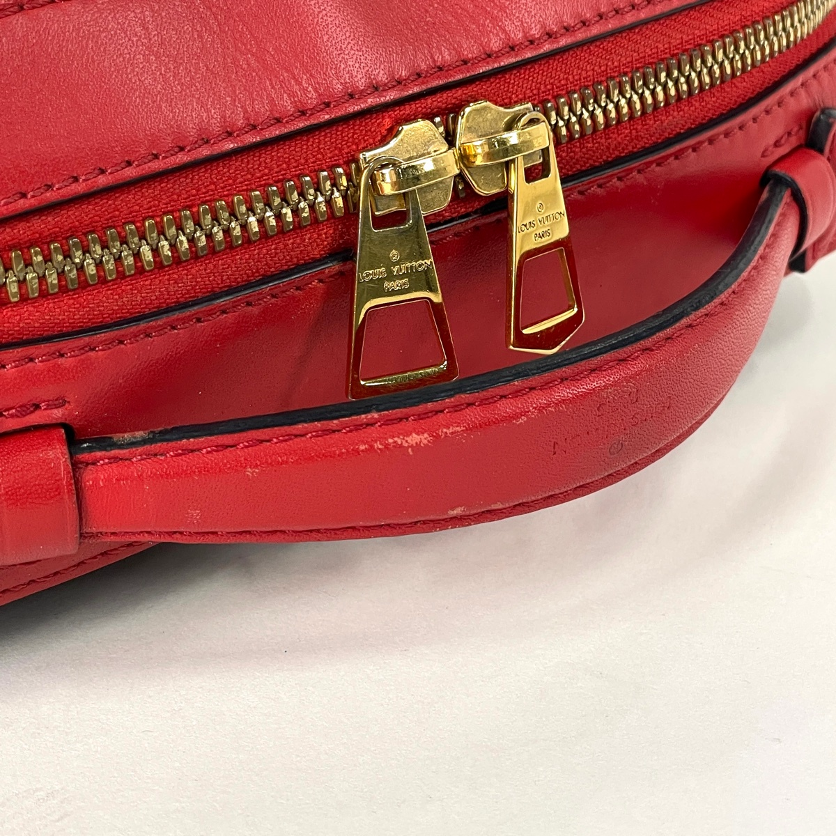 ルイ・ヴィトン Louis Vuitton サントンジュ 斜め掛け ショルダー
