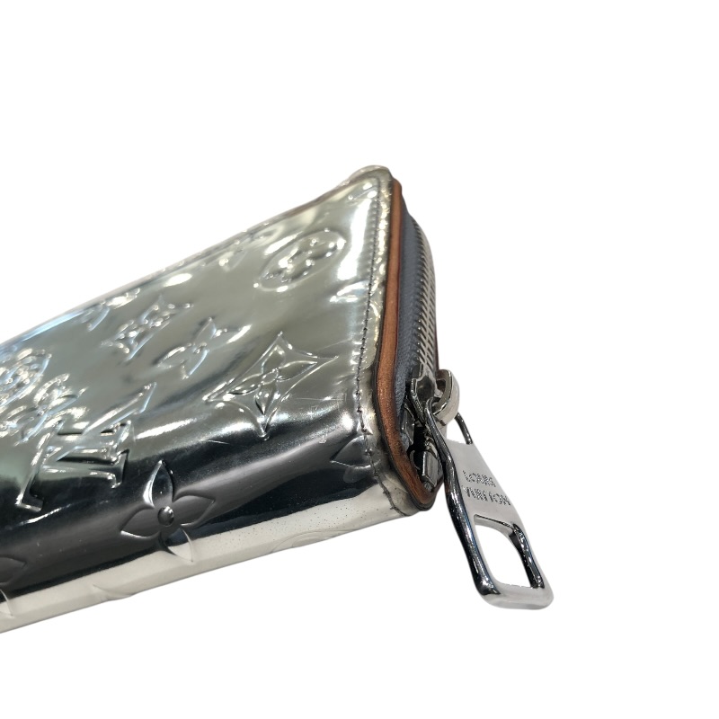 ルイ・ヴィトン LOUIS VUITTON ジッピー・ウォレットヴェルティカル