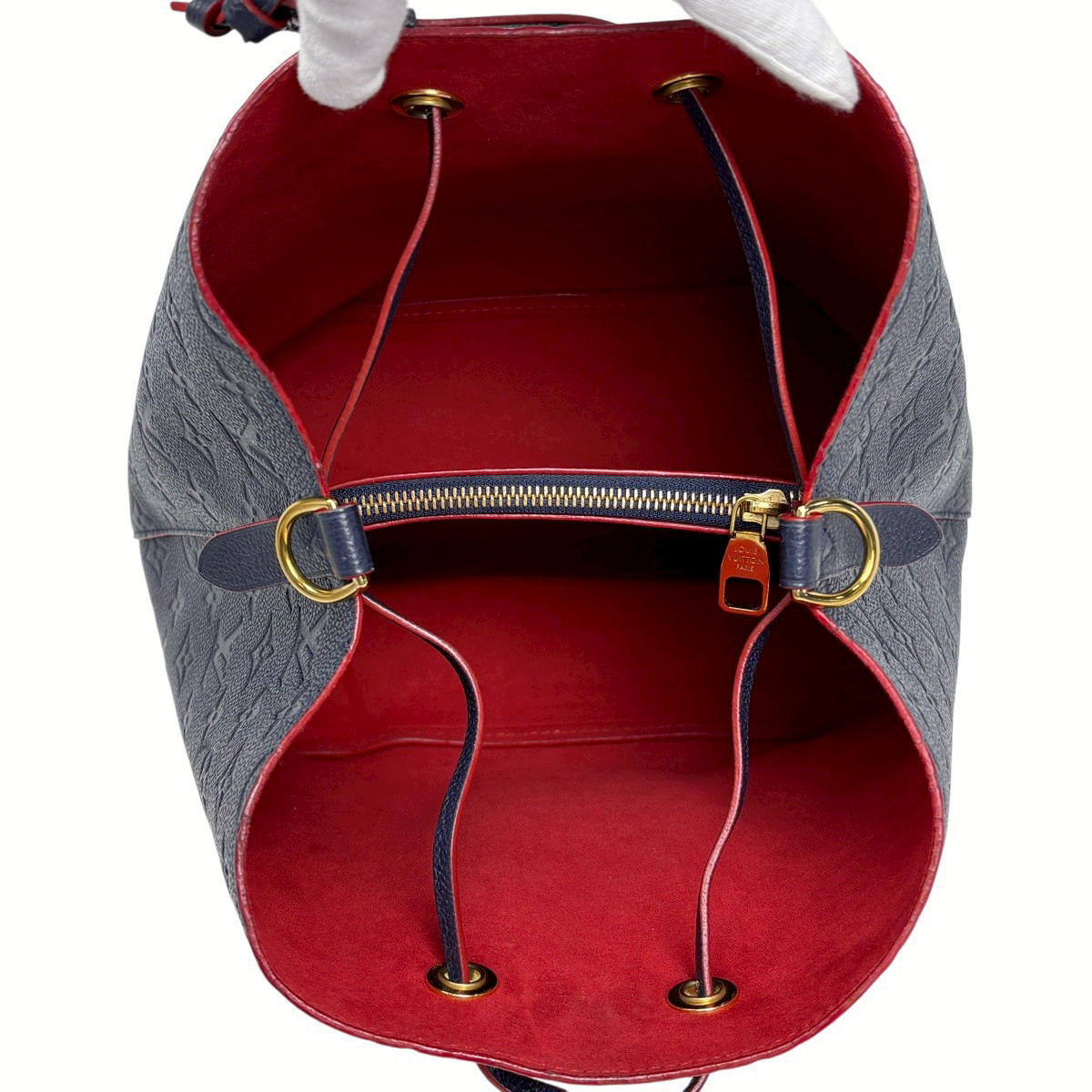 ネイビーとレッドの巾着型バッグ　ルイヴィトン　エピ　美品　ネオノエ ネイビーとレッドの巾着型バッグ ルイヴィトン エピ 美品 ネオノエ