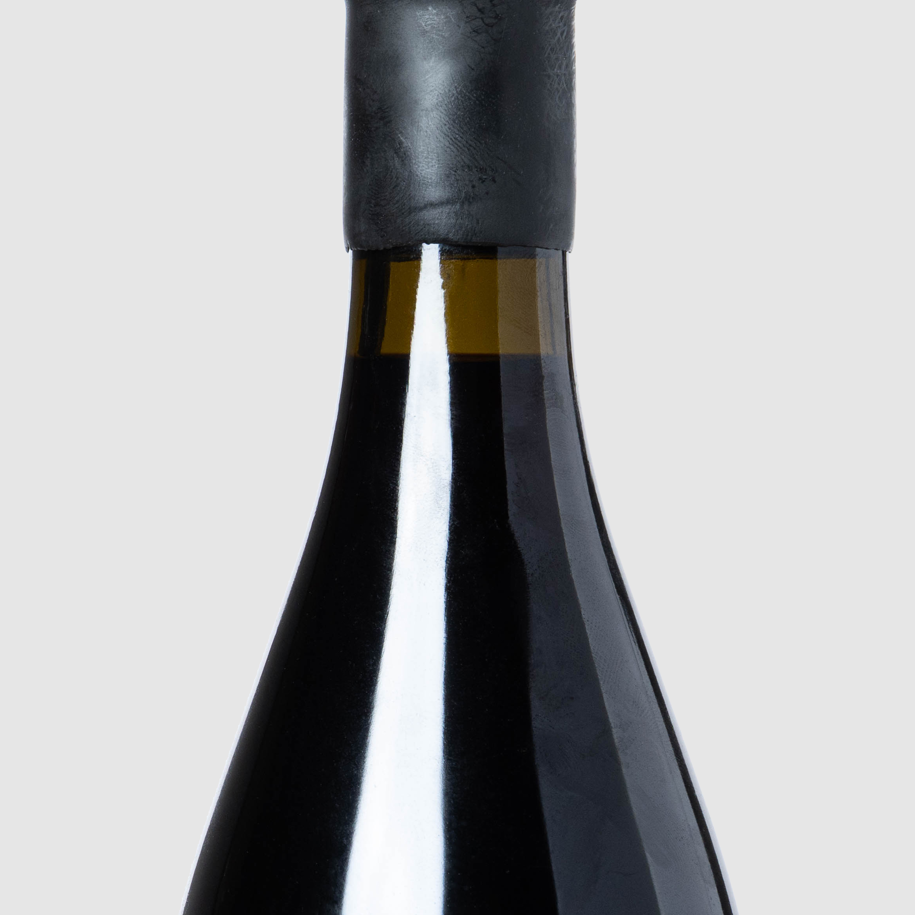 ミルマン・ワインズ ボンヌ・マール グラン・クリュ 2018 | MOLTS