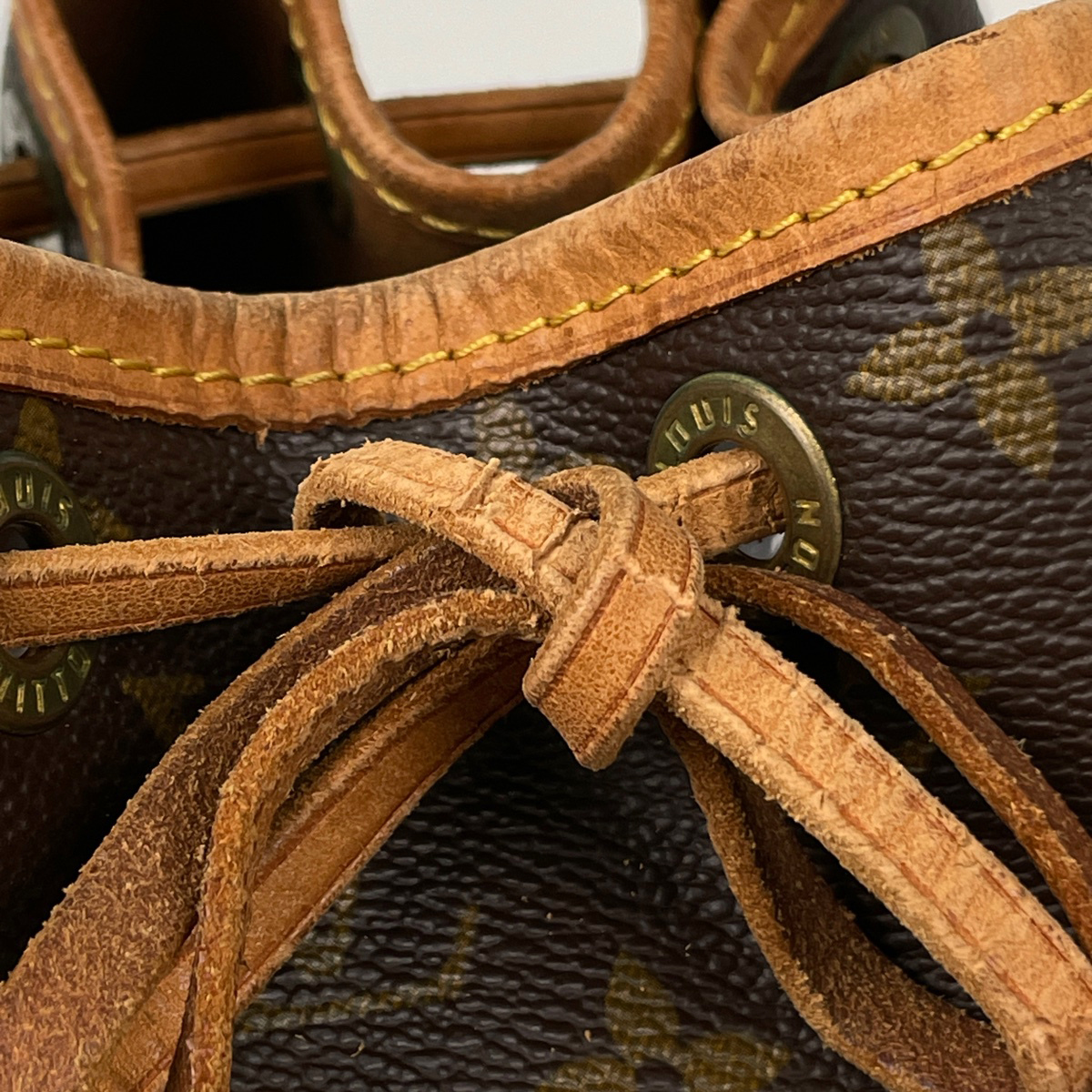 ルイ・ヴィトン Louis Vuitton プチ ノエ ワンショルダー 肩掛け 巾着