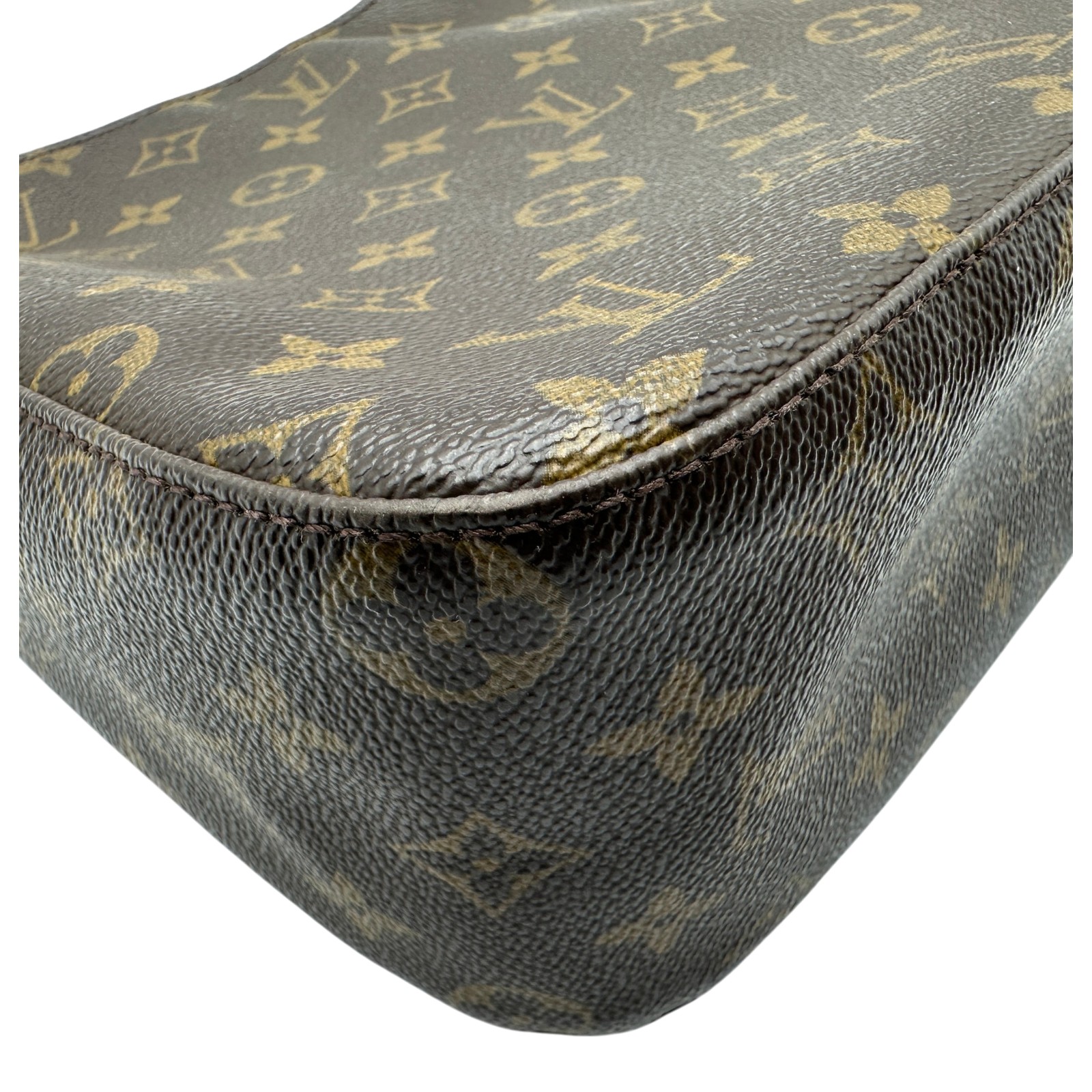 ルイ・ヴィトン LOUIS VUITTON ルーピングMM M51146 ショルダーバッグ