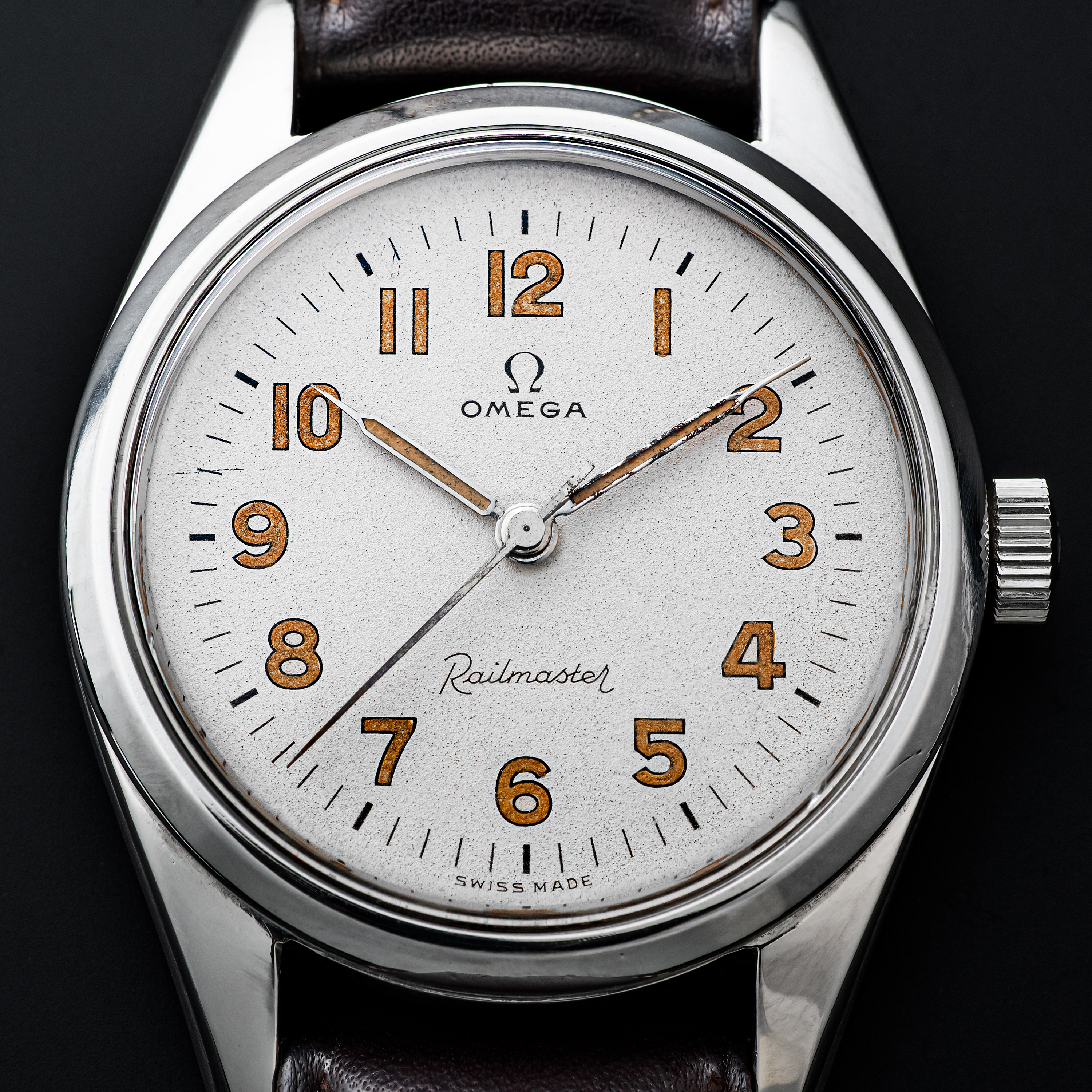 オメガ OMEGA シーマスター200 デイト YGベゼル クォーツ メンズ