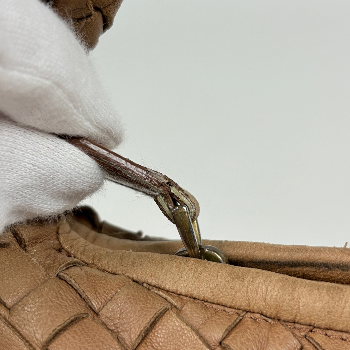 ボッテガヴェネタ BOTTEGAVENETA ショルダーバッグ イントレチャート レザー ブラウン レディース 送料無料【中古】 z5451 BOTTEGA VENETA - ボッテガヴェネタ BOTTEGAVENETA ショルダーバッグ