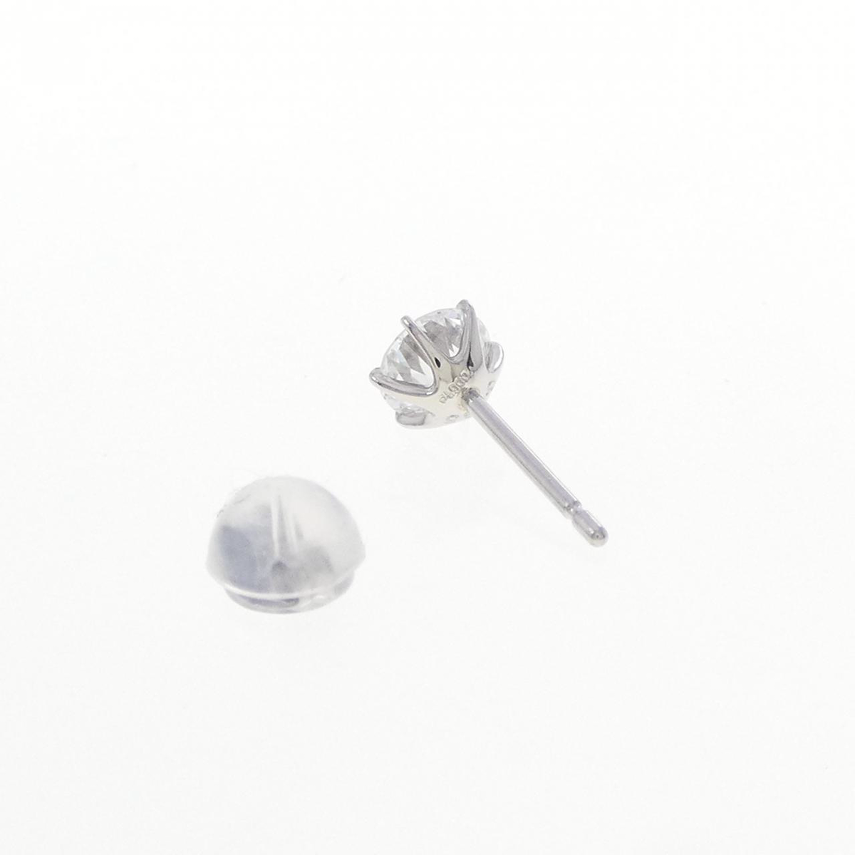 ふ*う様 プラチナ900 ダイヤモンド0.385ct 片耳ピアス 一粒ダイヤ ブ