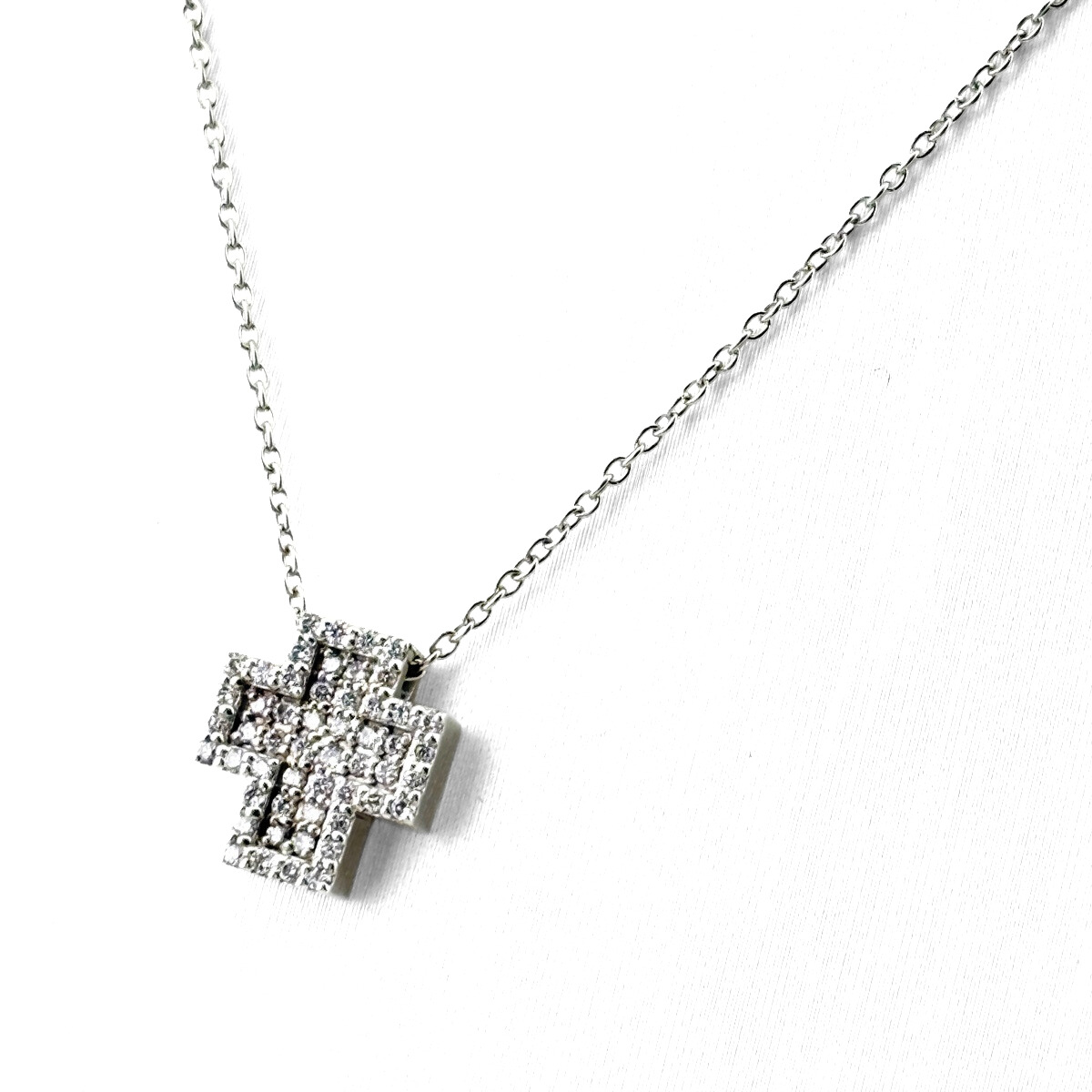 ポンテヴェキオ Ponte Vecchio クロスモチーフ デザインネックレス