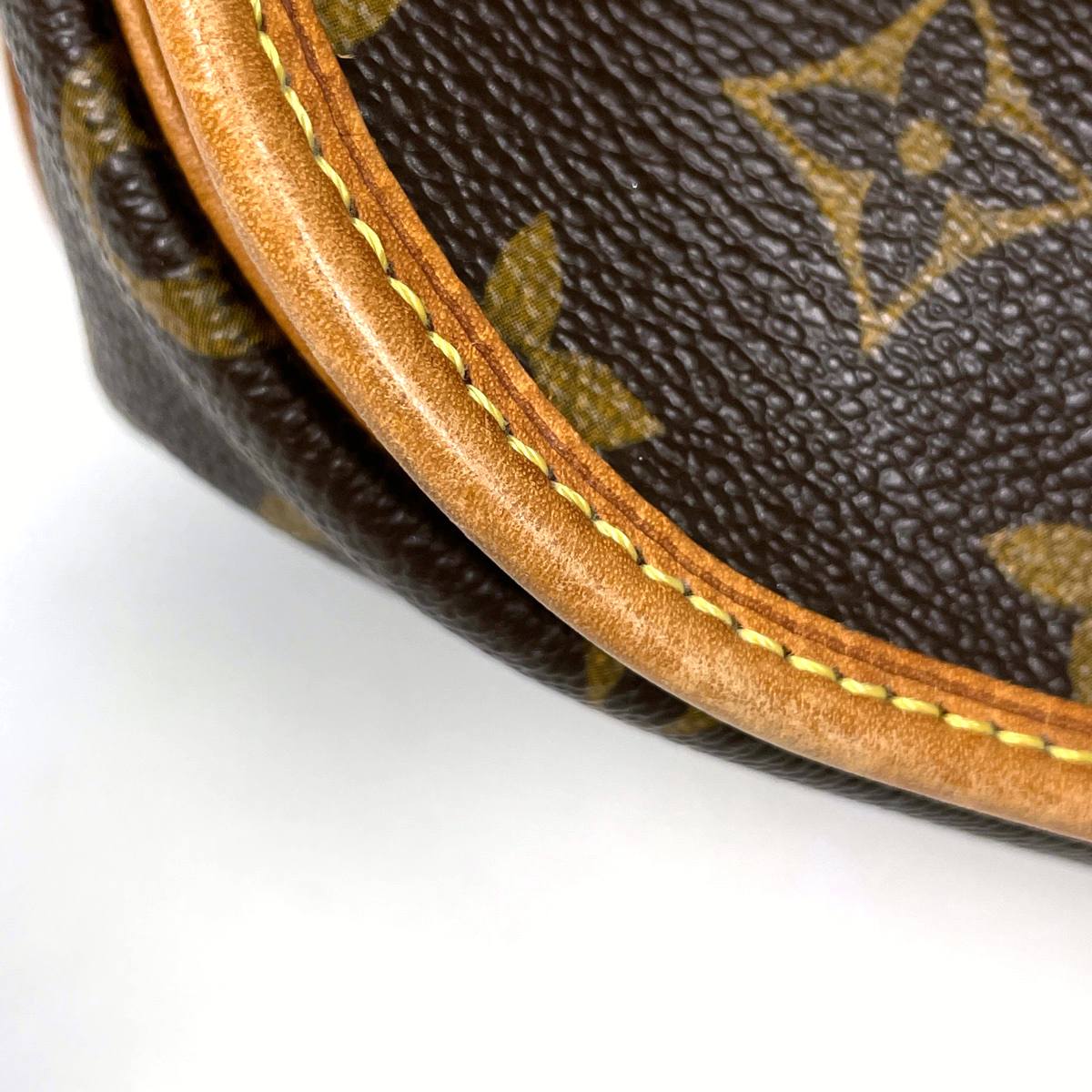 ルイ・ヴィトン Louis Vuitton メッセンジャーGM ボスフォール