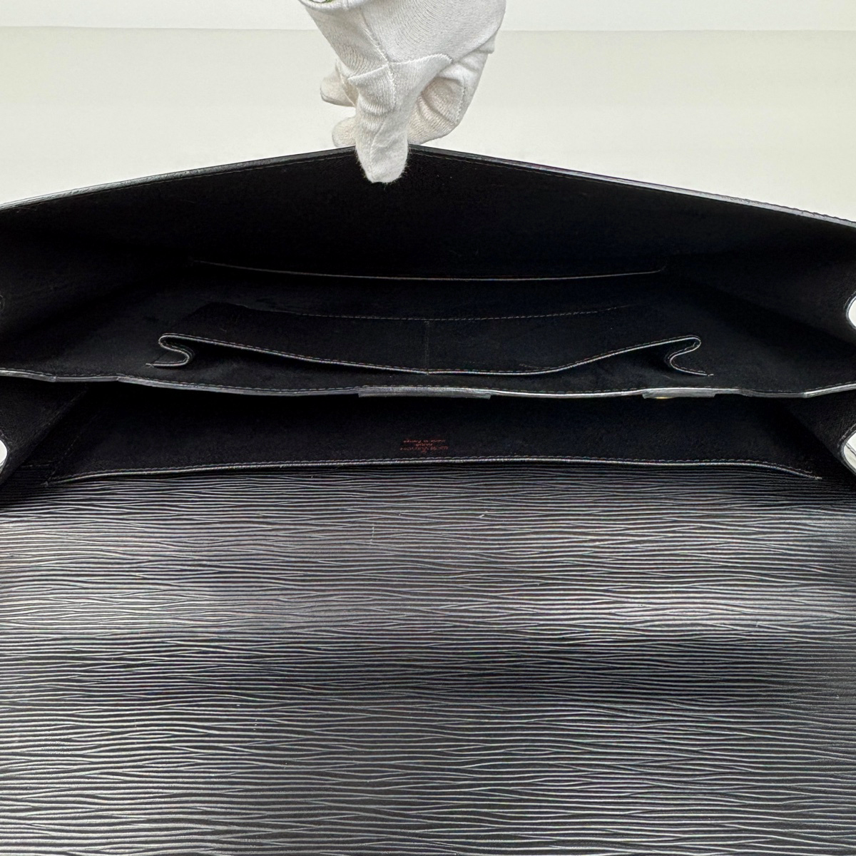 Louis Vuitton エピレザー ブラック ブリーフケース m54412 Louis Vuittonエピ ブラック ブリーフケース LOUIS VUITTON ルイ