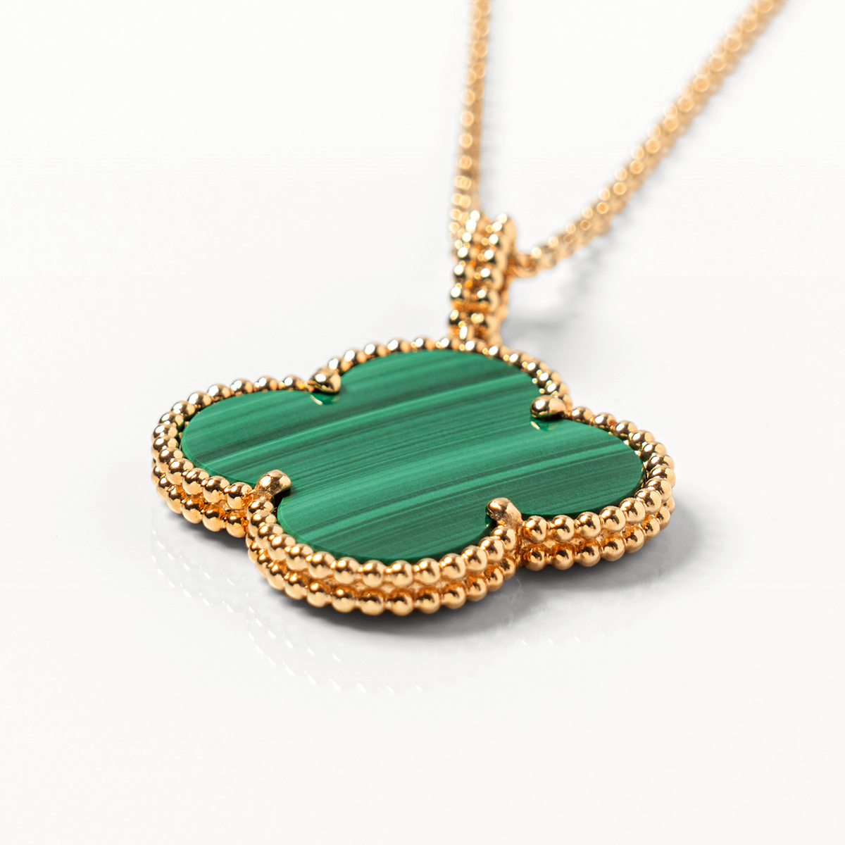 ヴァン クリーフ＆アーペル マジック アルハンブラ ロング