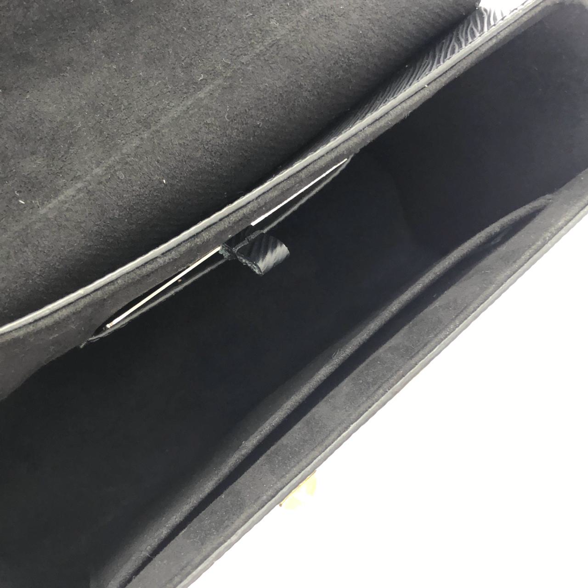 ルイヴィトン エピ ツイスト MM M41867 ショルダーバッグ - Used A