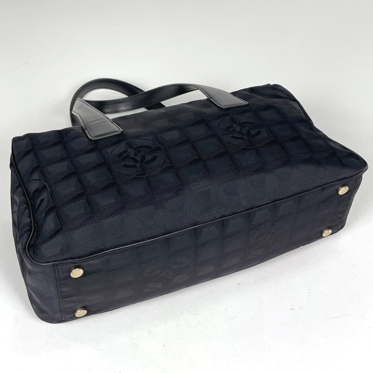 シャネル CHANEL ニュートラベルライン ハンドバッグ ココマーク