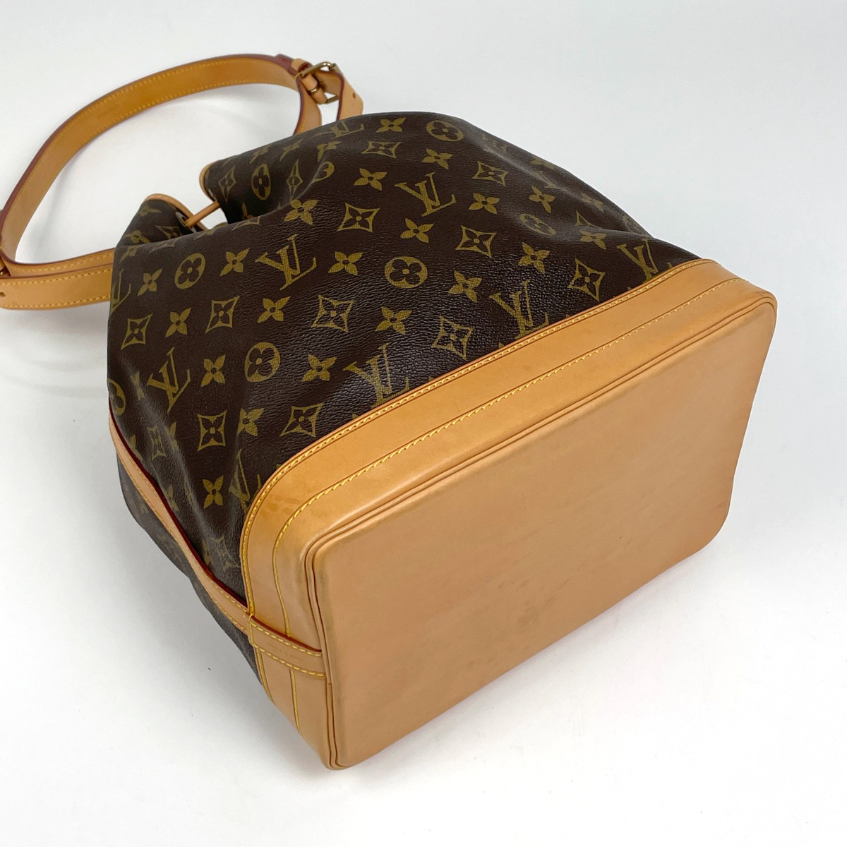 ルイ・ヴィトン Louis Vuitton ノエ ワンショルダー 肩掛け 巾着型