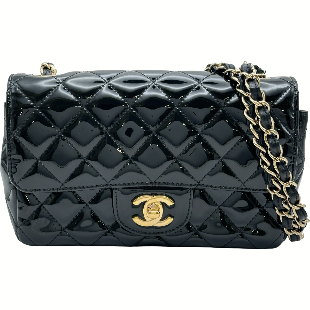 シャネル CHANEL ミニマトラッセ20 A69900 29番台 ショルダーバッグ