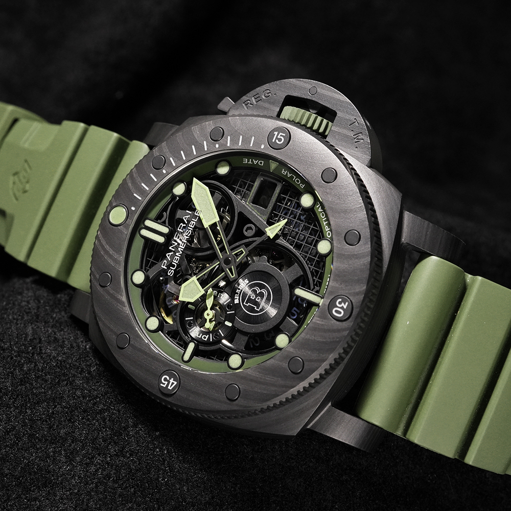 サブマーシブル S ブラバス カーボテック 箱・2024年保証書付き Ref