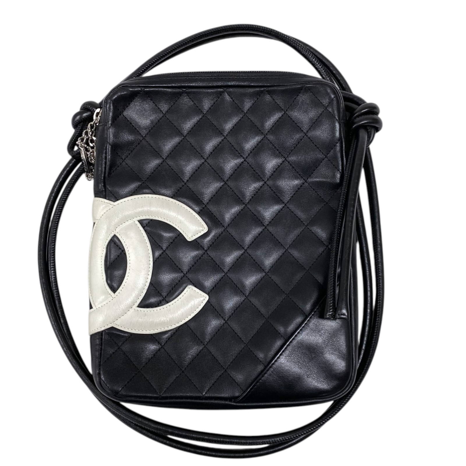 シャネル シャネル25 ライン AS5311 ショルダーバッグ 大容量で普段使いから小旅行まで CHANEL 25 デニムバックMサイズ