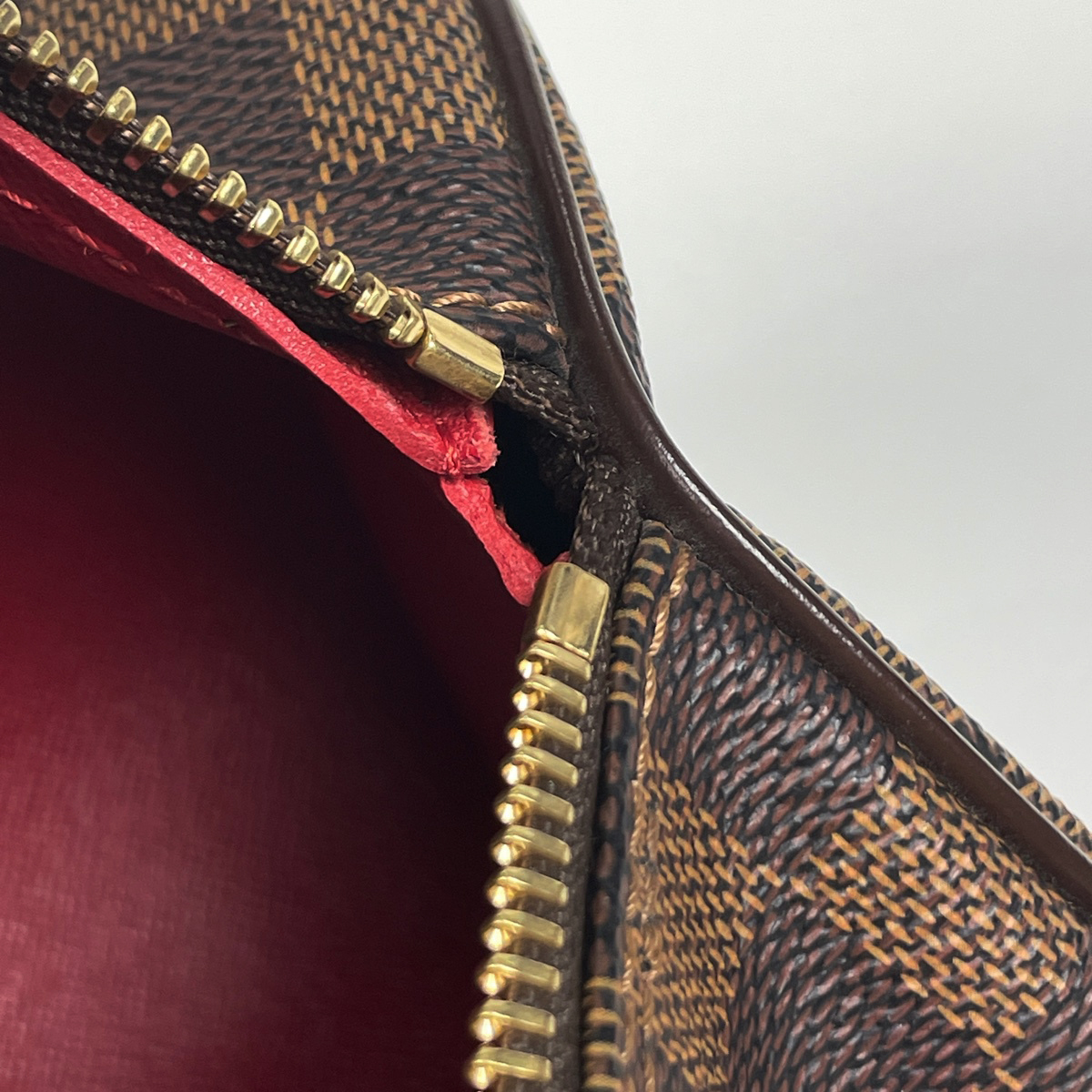 ルイ・ヴィトン Louis Vuitton パピヨン 26 バレルバッグ 筒型