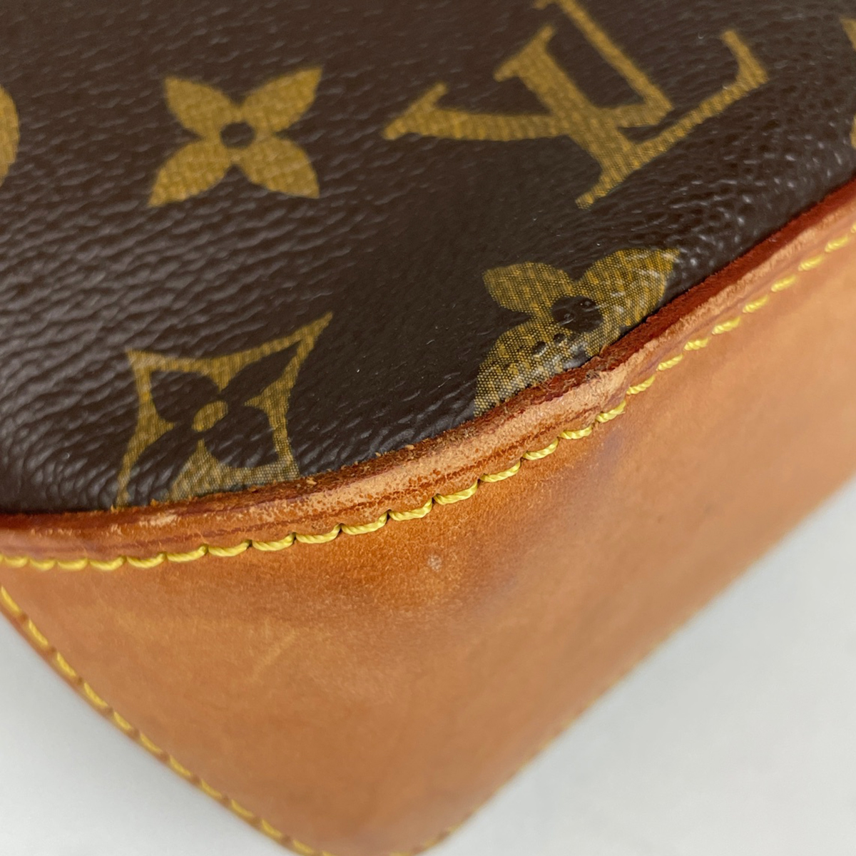 Louis Vuitton トロター モノグラム ショルダーバッグ ルイ・ヴィトン 