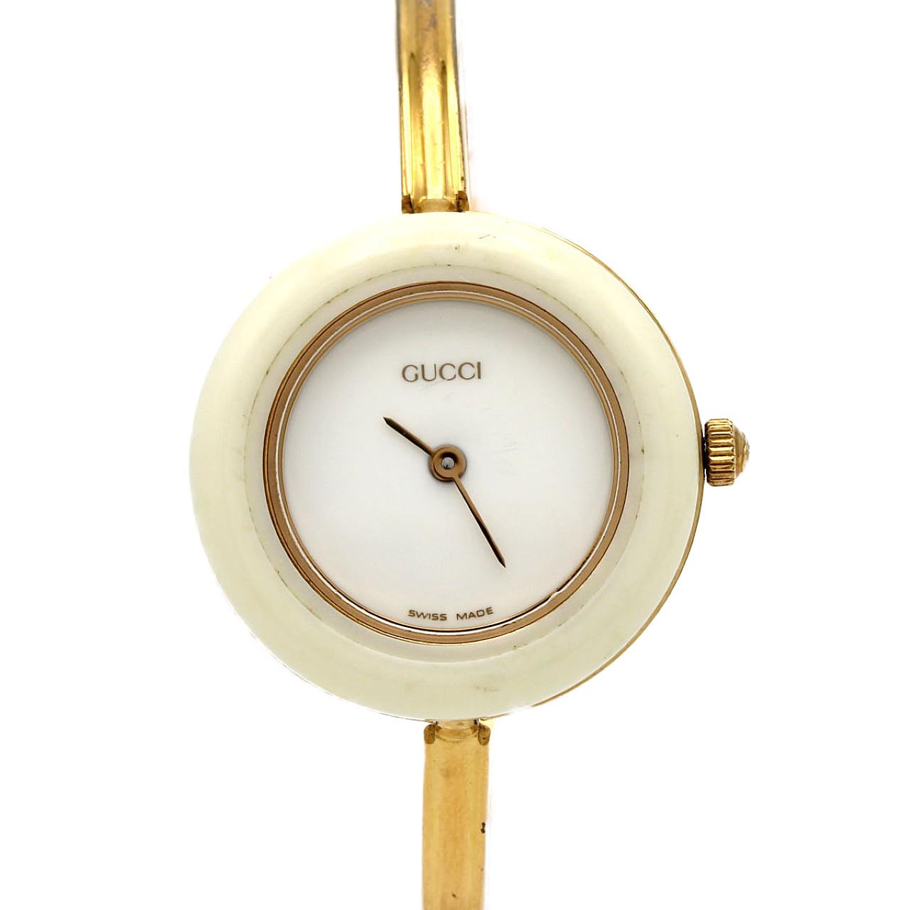 グッチ GUCCI 157.4/YA157403 グリップウォッチ デイト クォーツ
