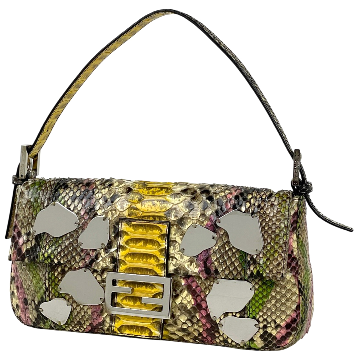 FENDI マンマバケット ズッカ柄 ワンショルダーバッグ 【公式通販】