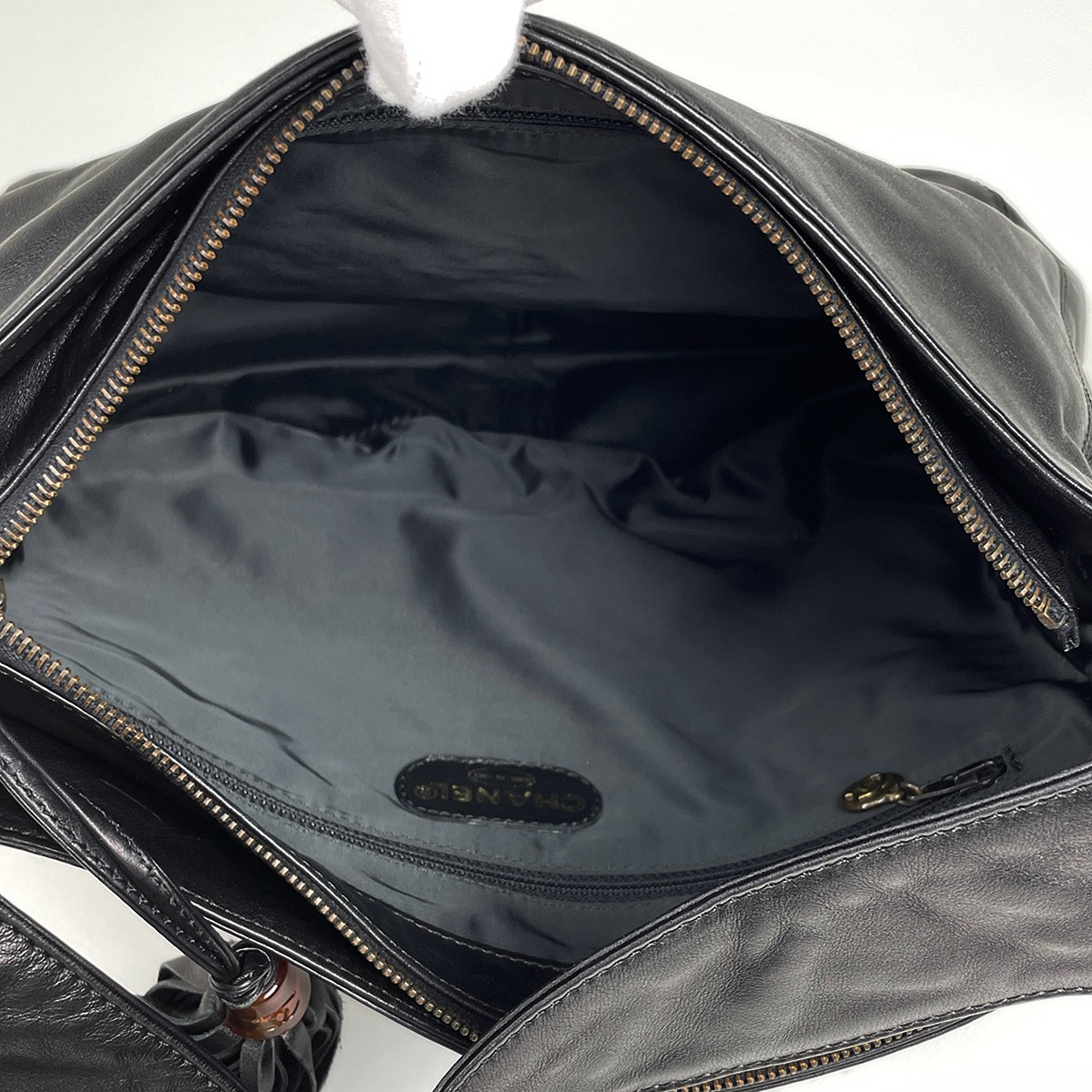 686 CHANEL正規品バック　ブラック　ワンショルダー　フリンジ　レザー シャネル CHANEL ココマーク フリンジ ショルダーバッグ レザー