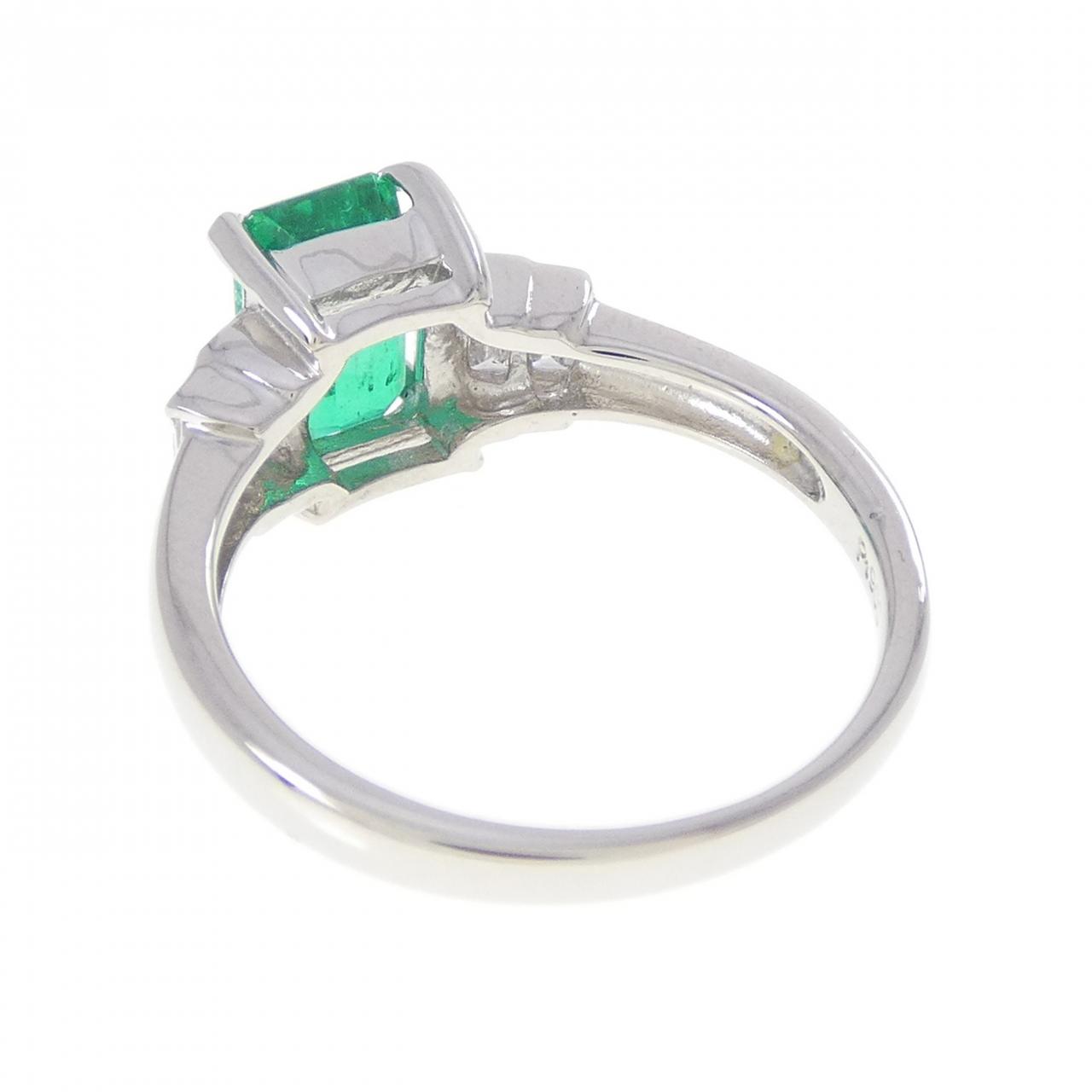 PT900 エメラルド リング 0.98CT - Used A (230-000-481-8808) | MOLTS