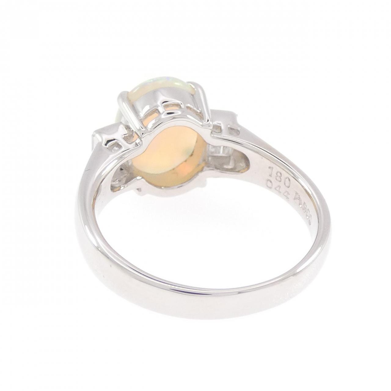 PT900 オパール リング 1.80CT - Used A (230-000-501-0973) | MOLTS