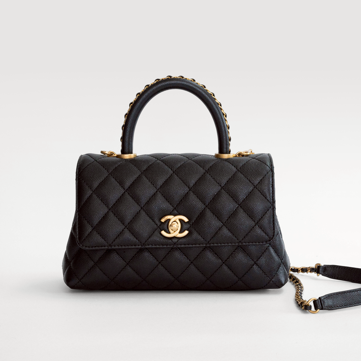 シャネル ココハンドル 24 XS 黒 | MOLTS
