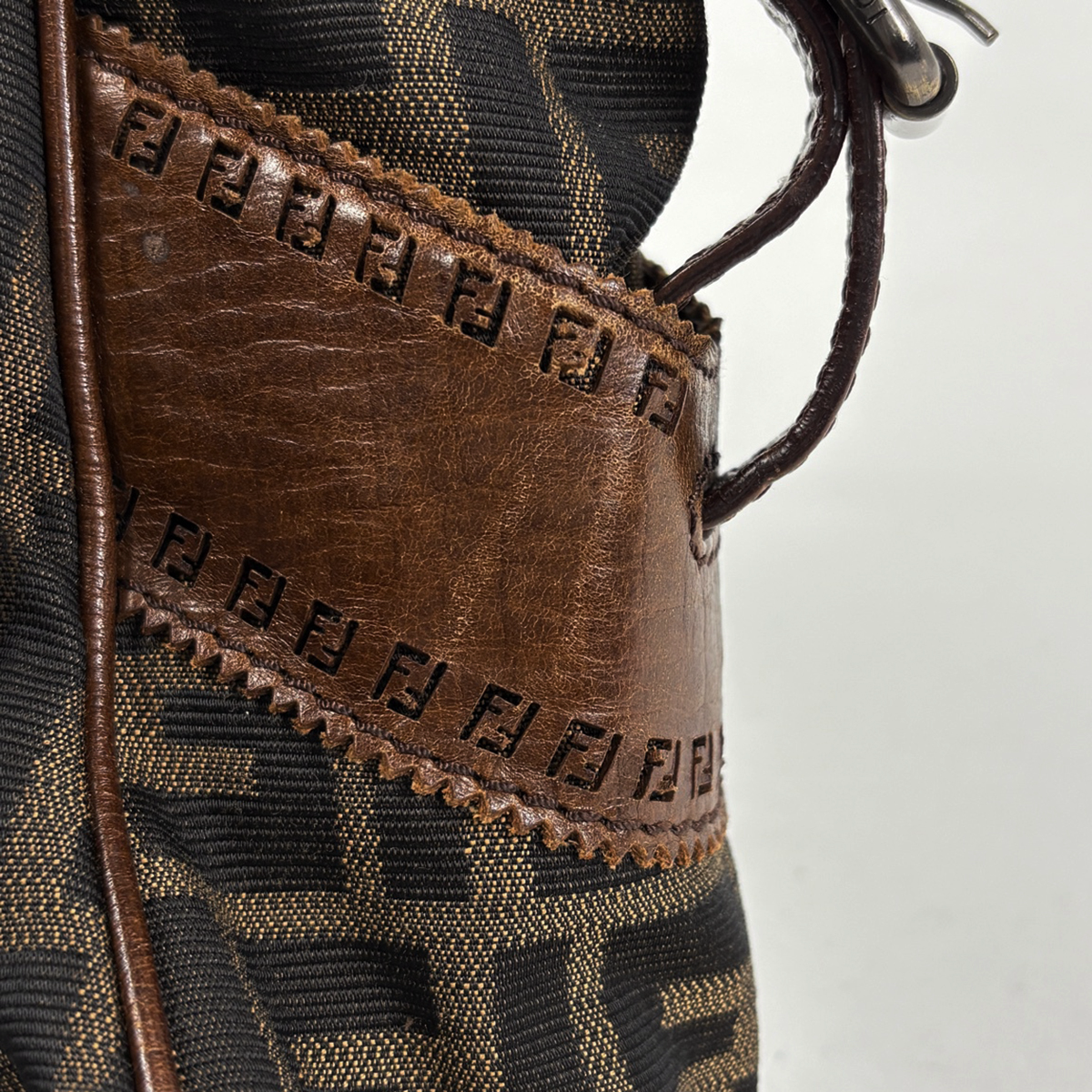 フェンディ FENDI エトニコ トートバッグ ズッカ柄 ハンドバッグ